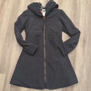 Prairie Underground raincoat size Medium but runs a little small. EUC